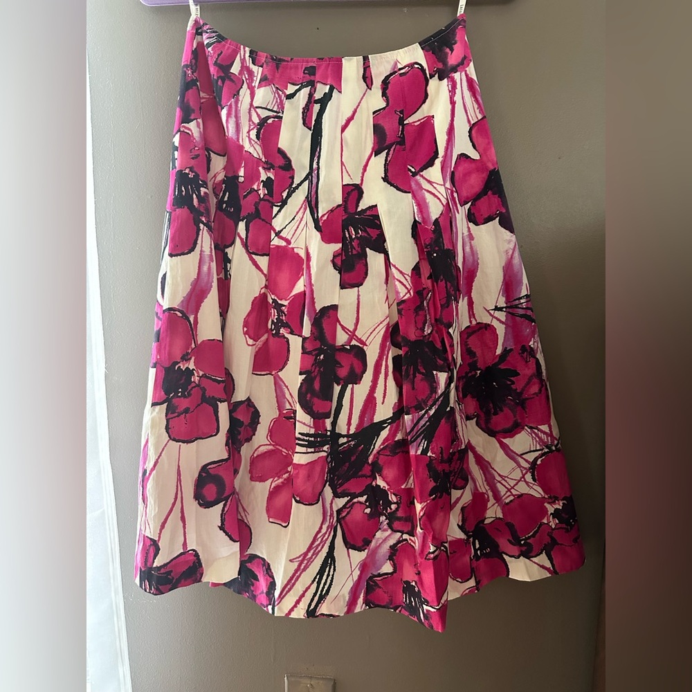Pink and white watercolor floral Lafayette 148 skirt